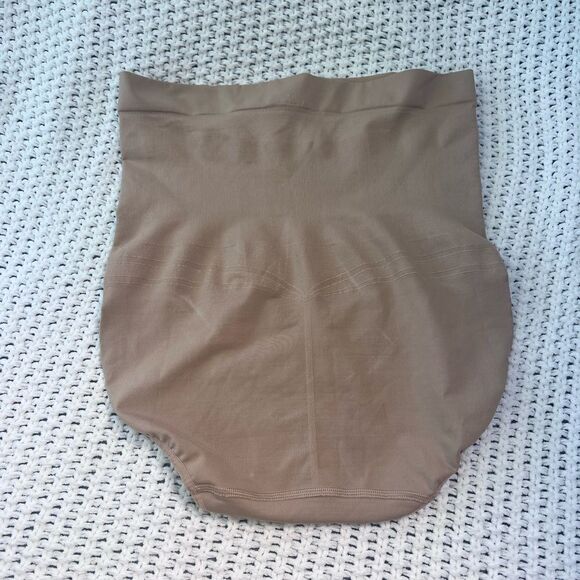 Maidenform Sweet Nothings Style 82419 One Fabulous Shaper Brief Beige Size 2XL - Picture 2 of 3